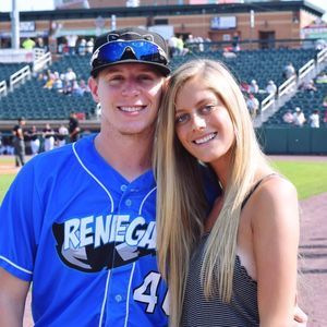 Meet your Posher, Molly